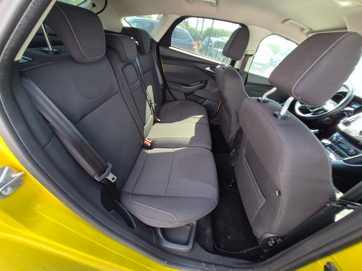Ford Focus 1.6 150 ch TITANIUM