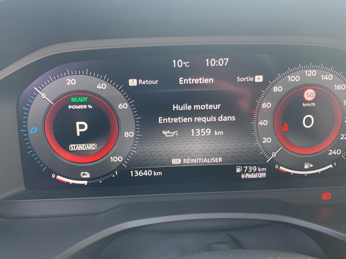 Nissan X-trail 204 | Tekna | Toit ouvrant panoramique | Caméra recul | Siéges chauffants | Attelage