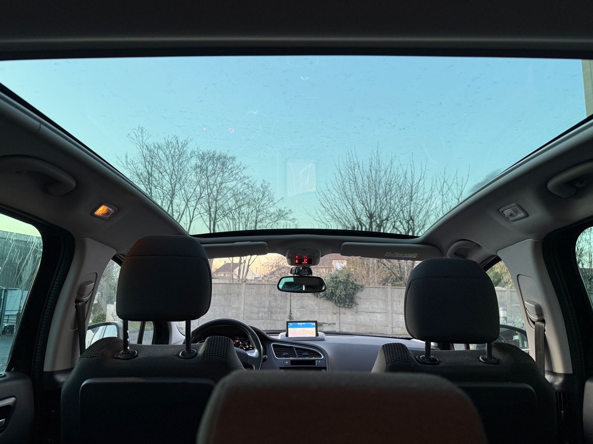 Peugeot 5008 1.6 HDI 115 CV S&S 7 place styles en 4XCBL