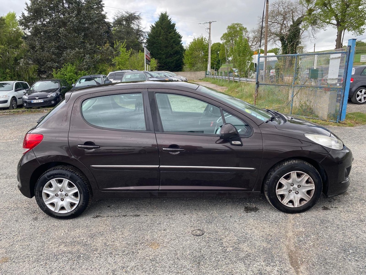 Peugeot 207 1.4 hdi 70cv phase 2 144031km