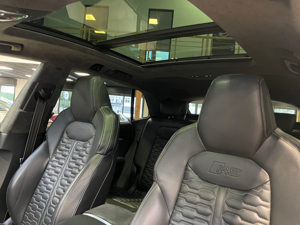 Audi RS Q8 4.0 TFSI 600 Quattro Tiptronic 8 FULL OPTIONS jj