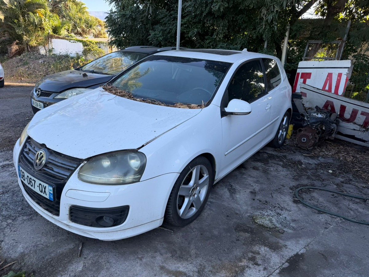 Volkswagen Golf VENDU EN ETAT PROBLEME FAISEAU SPORT AUTO