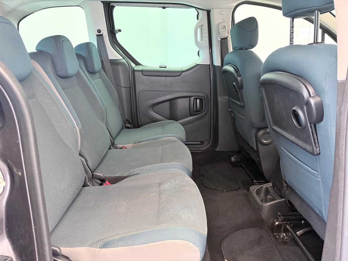 Citroën Berlingo 1.6 BlueHdi 100  SHINE  Première main