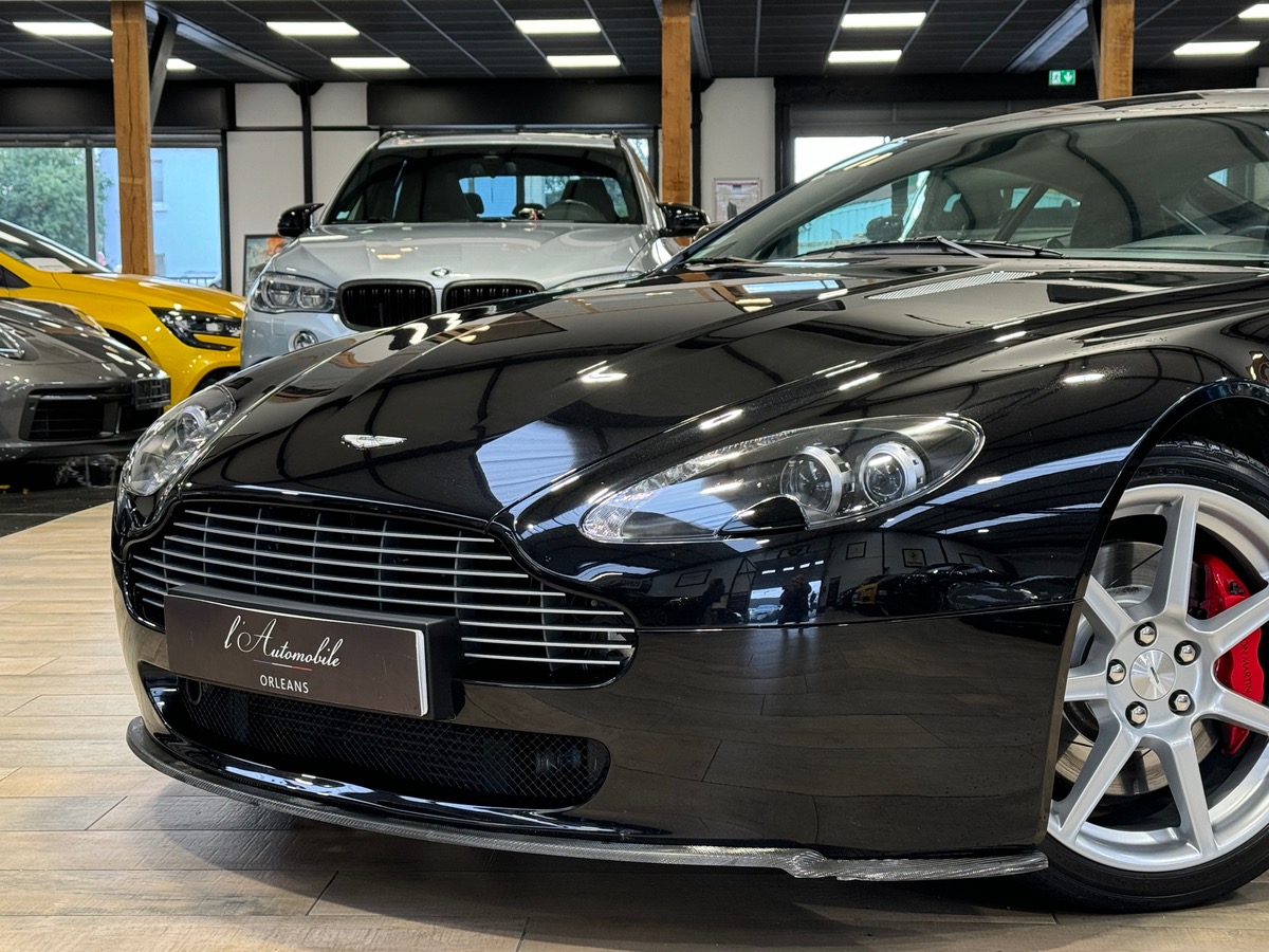 Aston Martin V8 Vantage 4.3 385CV 1ER MAIN ! J