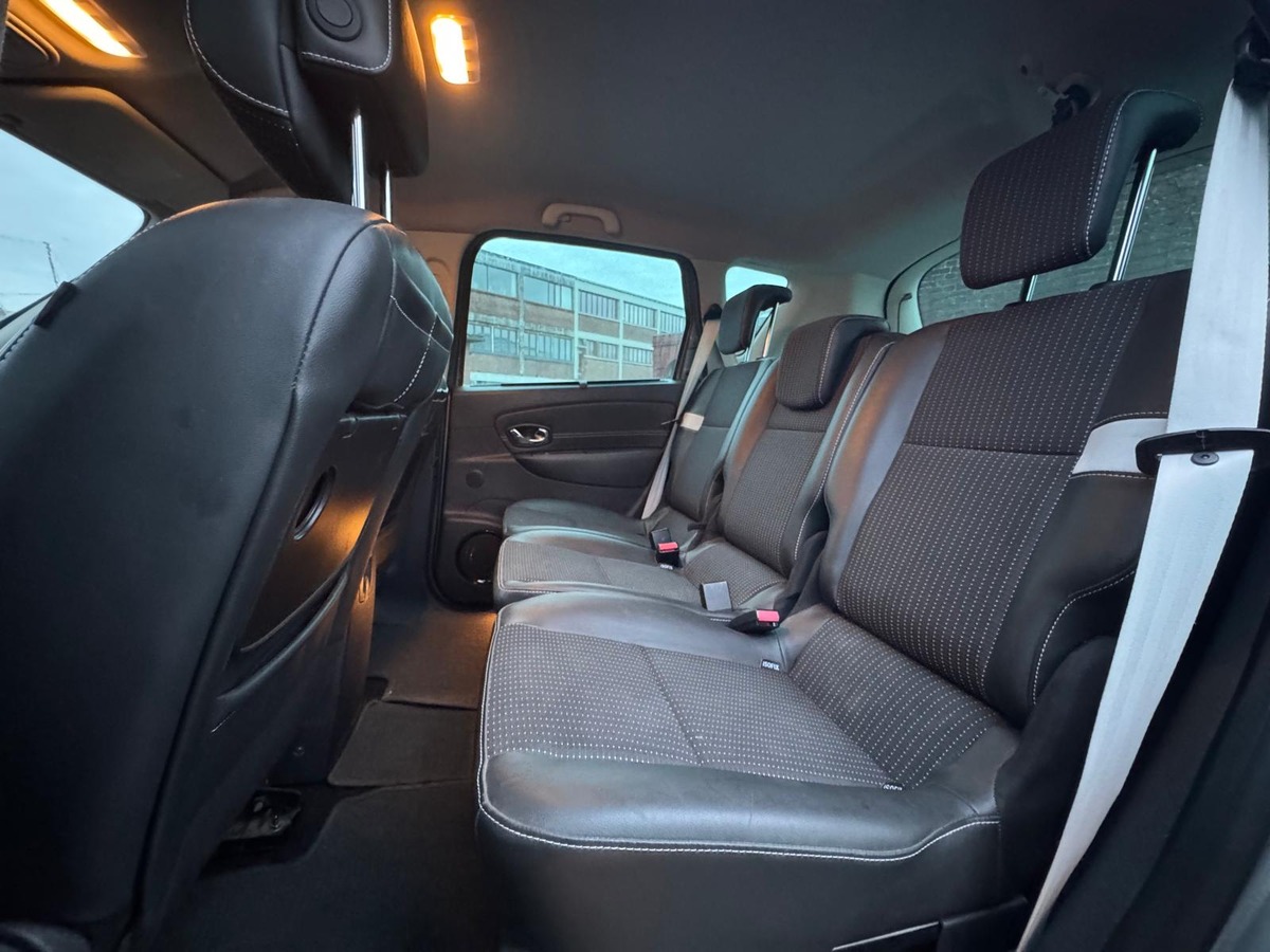 RENAULT Scenic 1.5 dCI 110cv Bose - Garantie