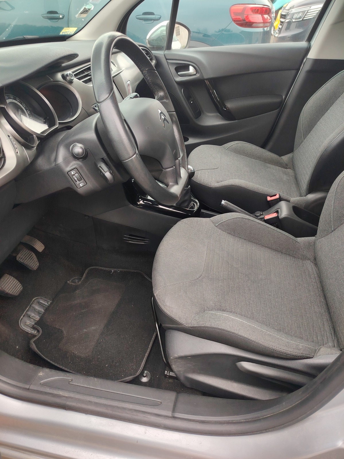 Citroën C3 1.2 vti exclusive