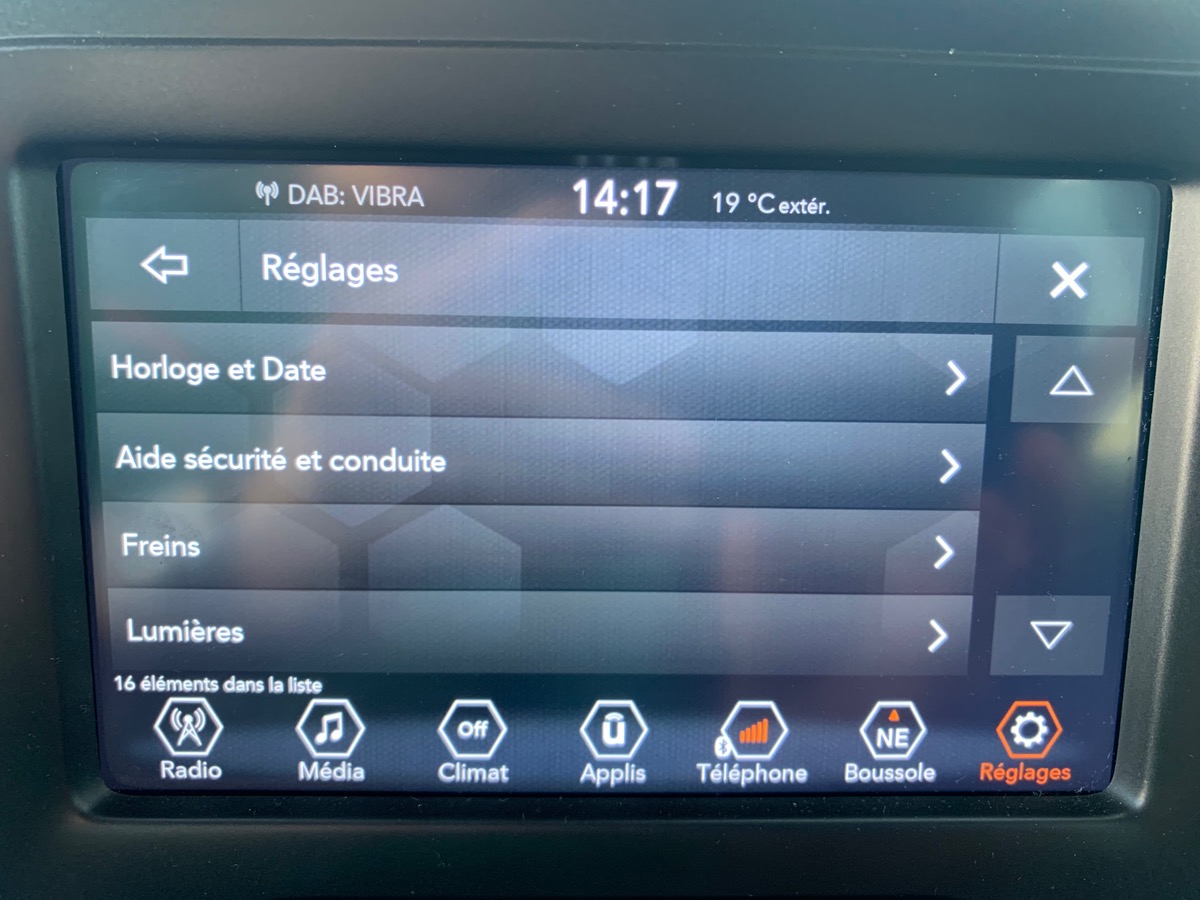 Jeep Renegade 120 ch | Limited | Caméra de recul | Régulateur de vitesse | Avertisseur Angles Morts