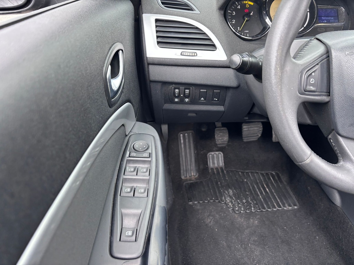 RENAULT Megane III CC 1.5 dCi 110 Dynamique - Révisé - Garantie