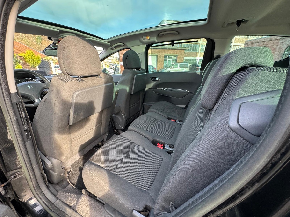Peugeot 5008 1.6 E-HDI 115-7 Places-ALLURE-Boite Automatique-Garantie