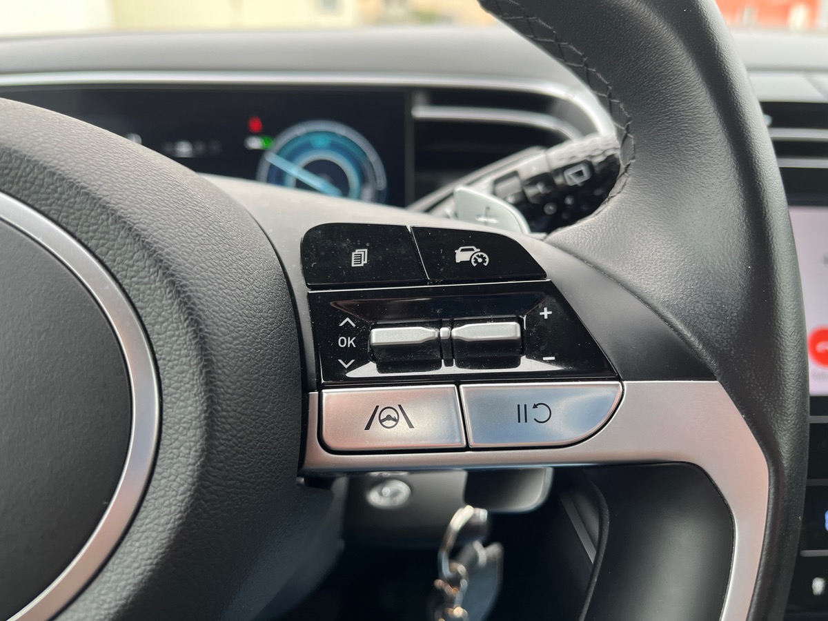 Hyundai Tucson 1.6 Hybrid 230 Intuitive, Suivi complet Hyundai, Attelage Amovible, CarPlay