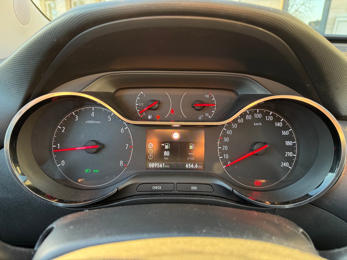 Opel Crossland Innovation 1.2 i Turbo 130 cv - Toit Panoramique