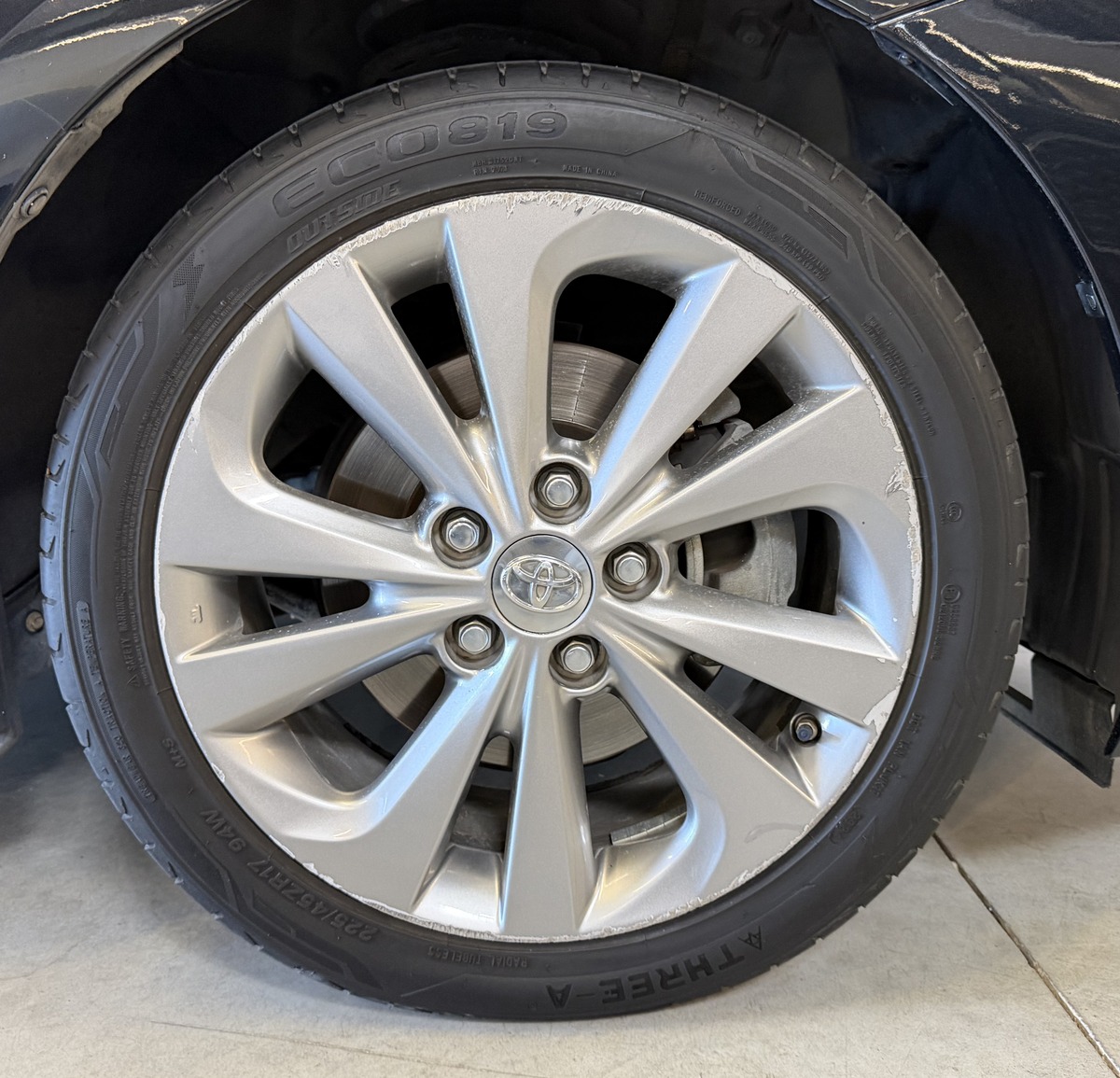 Toyota Auris II HYBRIDE 136H STYLE - 1ére main / Entretien 100% Toyota / Toit Panoramique