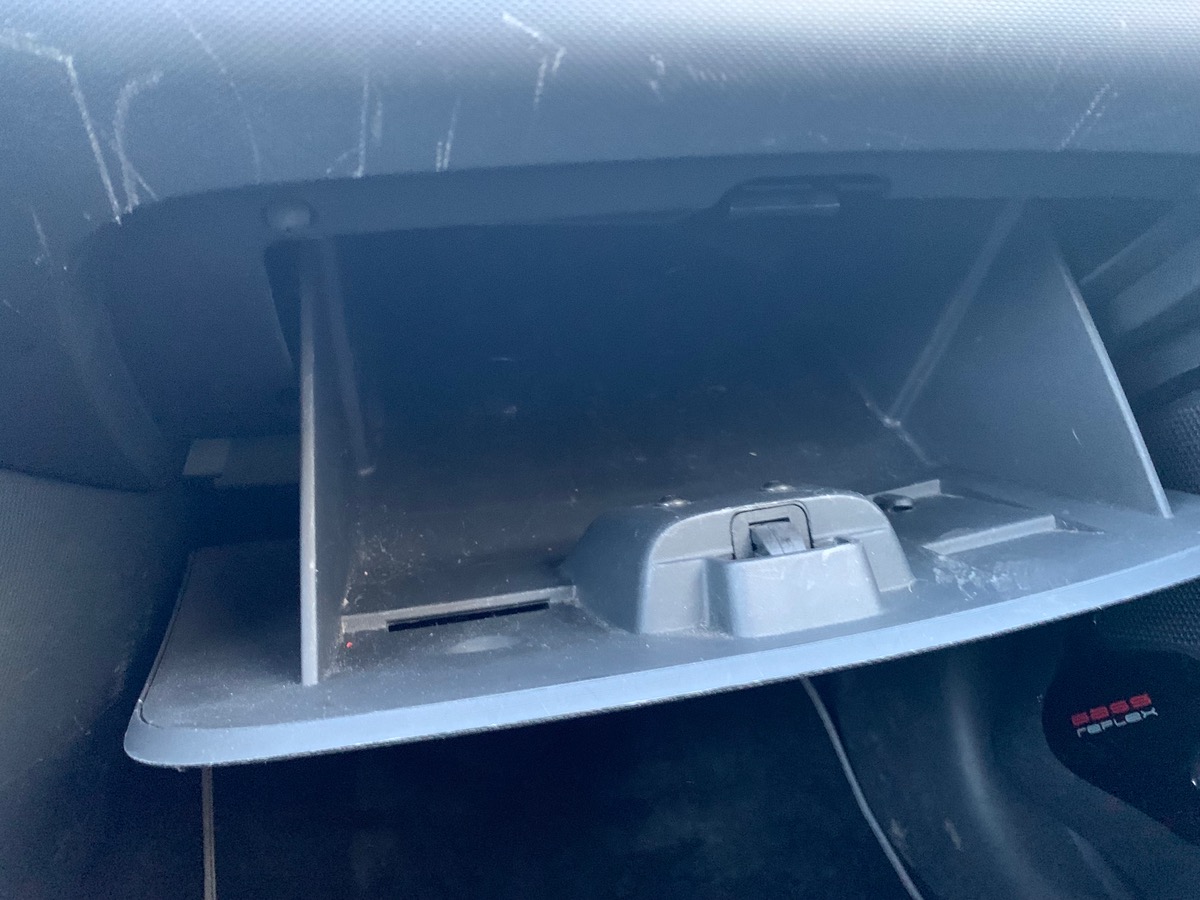 RENAULT Clio IV 90 ch | GPS | Régulateur de vitesse | Climatisation | Bluetooth | Démarrage sans clé