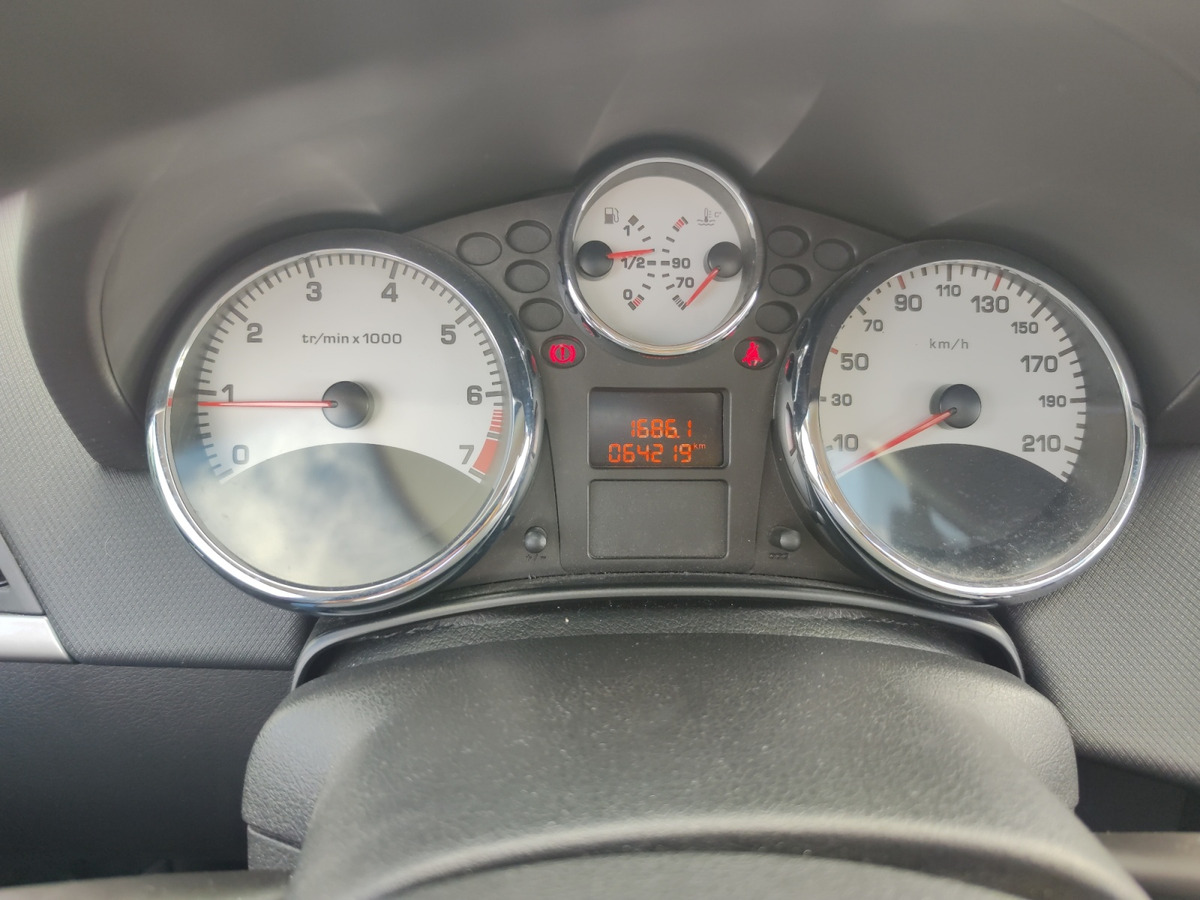 Peugeot 207 CC 1.6 THP 16v Sport Pack