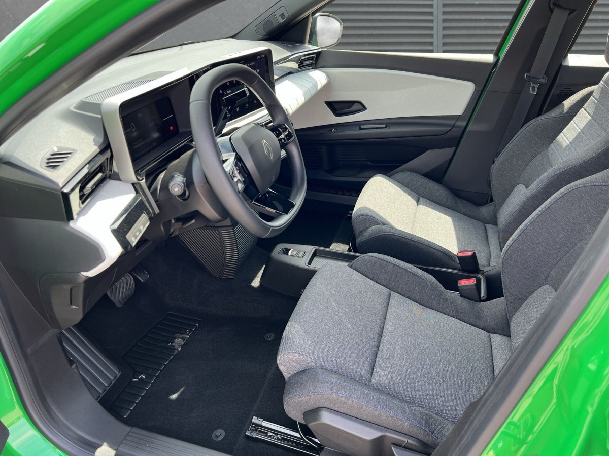 RENAULT RENAULT 5 E-TECH ELECTRIC Techno E-Tech Electric 150 | Comfort Range