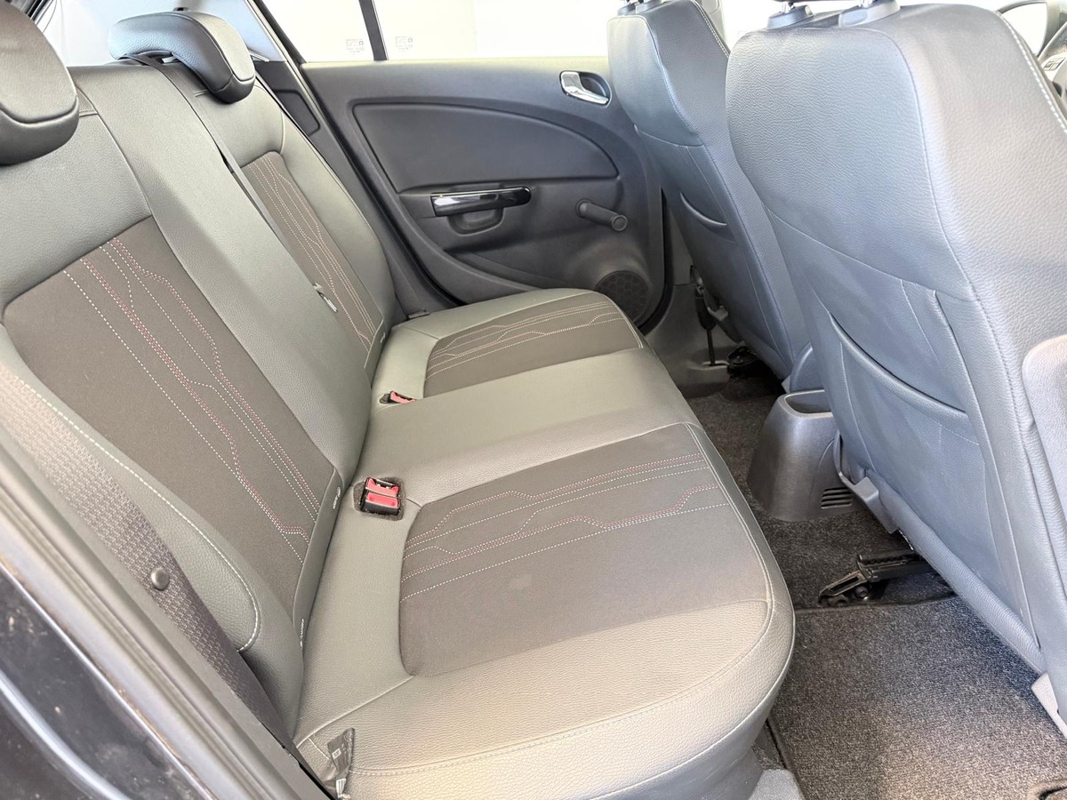 Opel Corsa 1.2 i 85 cv  Graphite