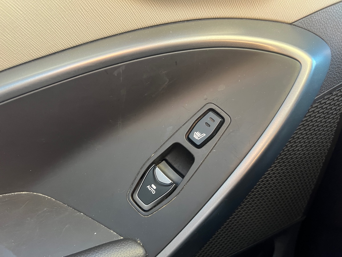 Hyundai Santa Fe EXECUTIVE 2,2 CRDI 4WD 197ch,CAMERA DE RECUL, SIEGES CHUAFFANTS AV/AR, TOIT OUVRANT