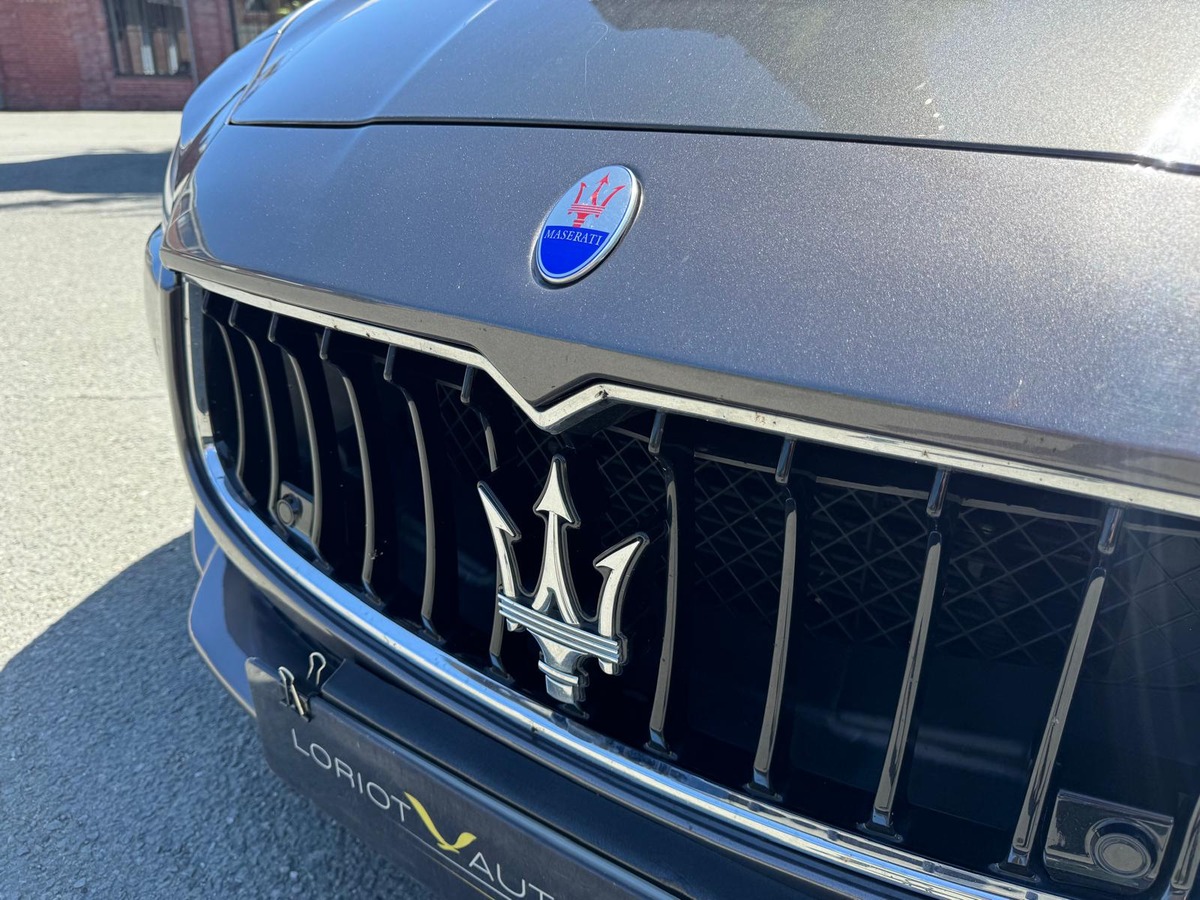Maserati Ghibli 3.0 V6 Diesel 275 ZF8 - GARANTIE - Révisé