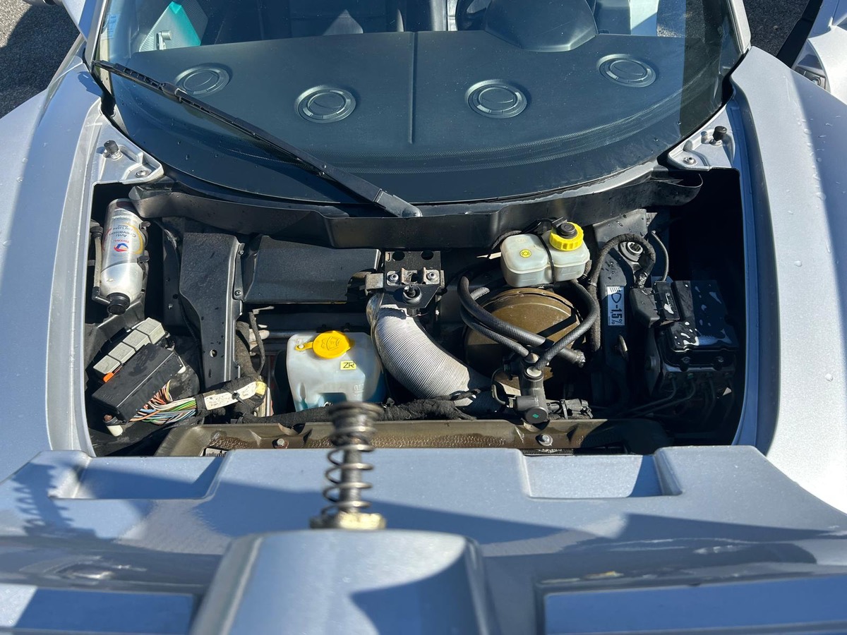 Opel Speedster 2.2 (147 ch)