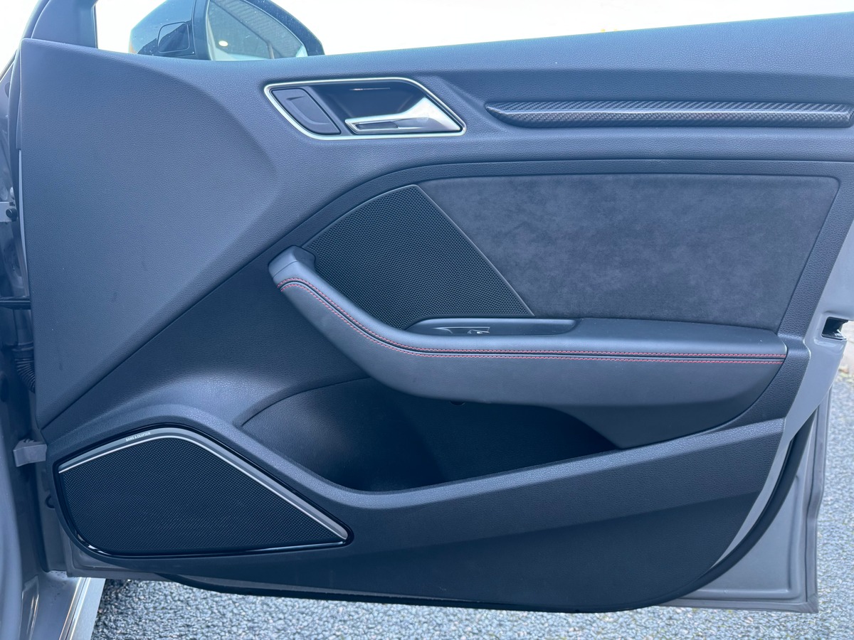 Audi RS3 400 | Quattro | Toit ouvrant | Magnetic Ride | Échappement RS | Bang & Olufsen sound system