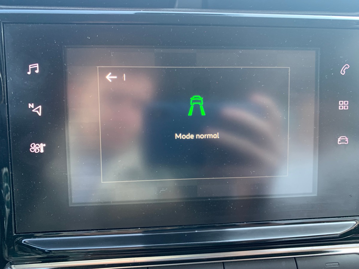 Citroën C3 Aircross 100 | Feel | Grip Control | Apple car Play | Régulateur vitesse | Caméra recul