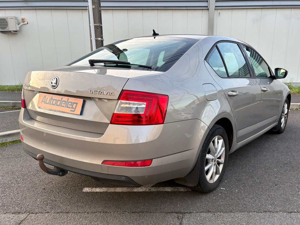Skoda Octavia 1.2 TSI 105CV - AMBIENTE