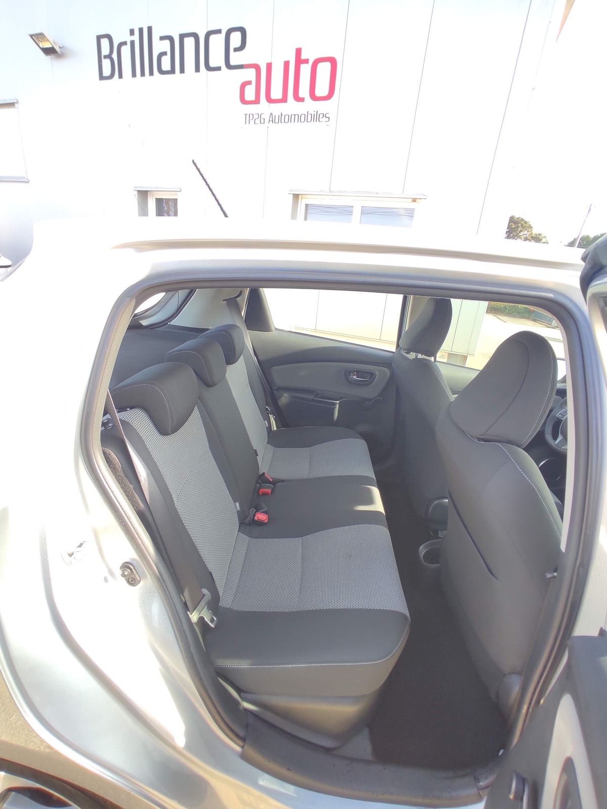 Toyota Yaris Hybrid 100 H Edition-S