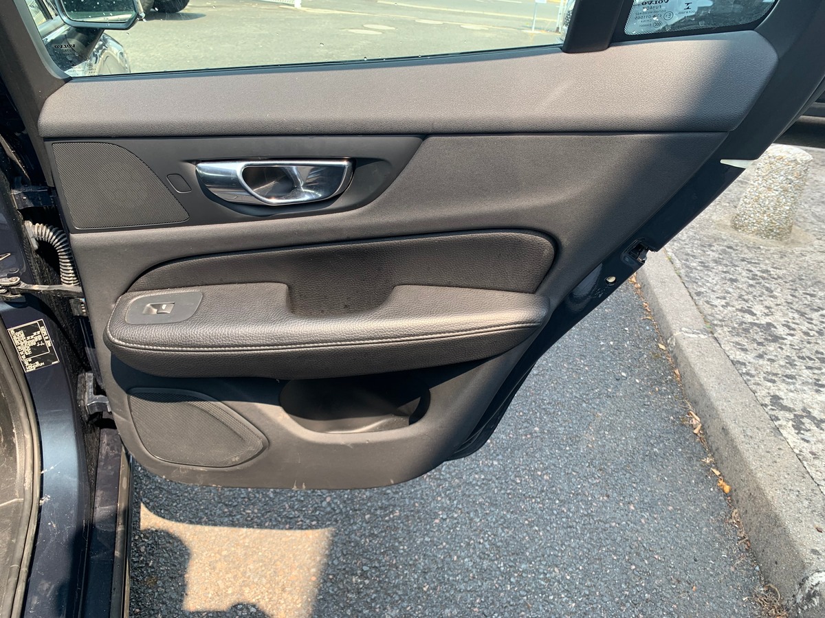 Volvo V60 150 ch | Business Excecutive | Caméra recul | Apple car Play | Cuir | Régulateur vitesse