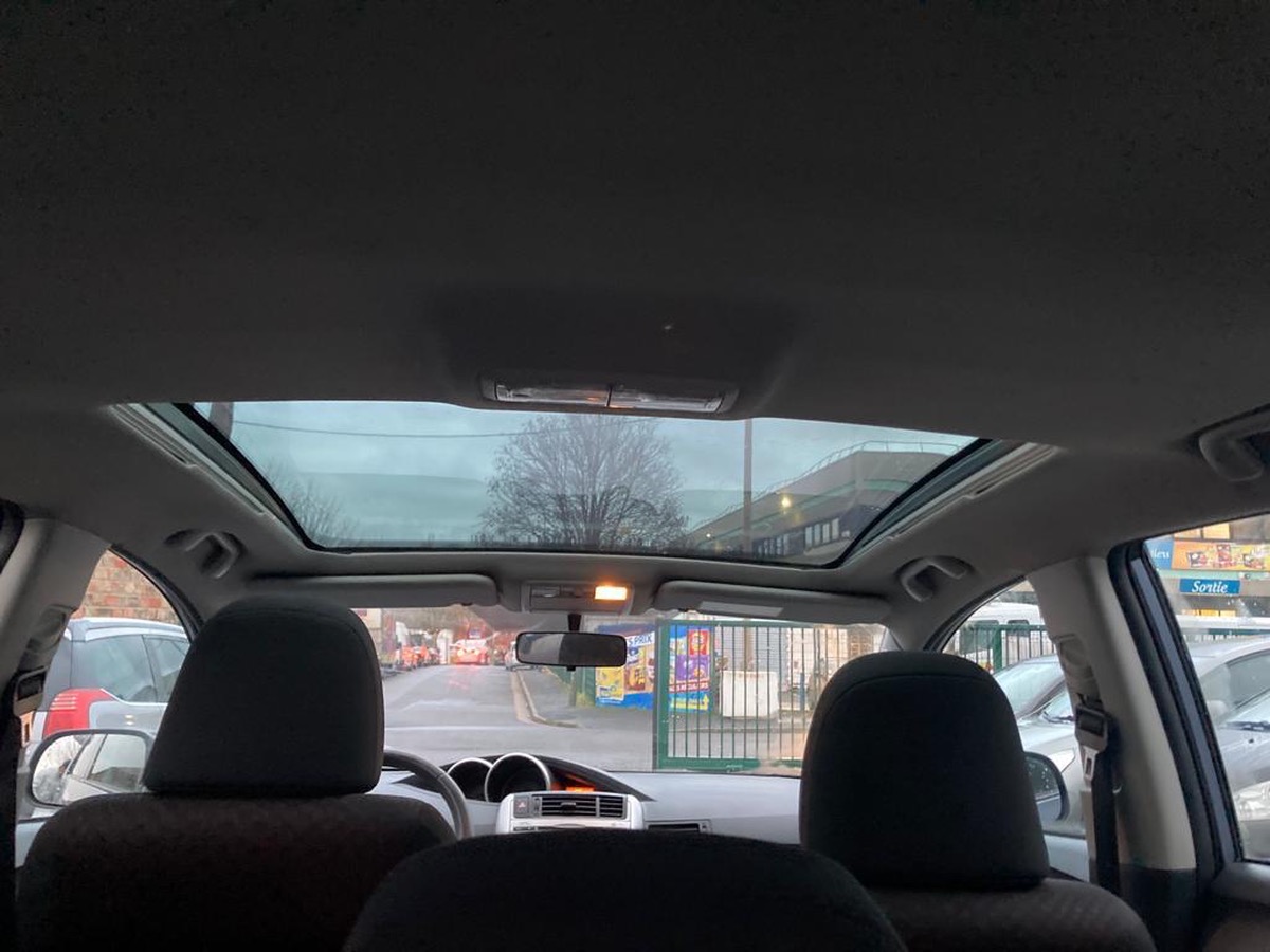 Toyota Verso 2.0 D-4D 126 CV 7place 4X fois