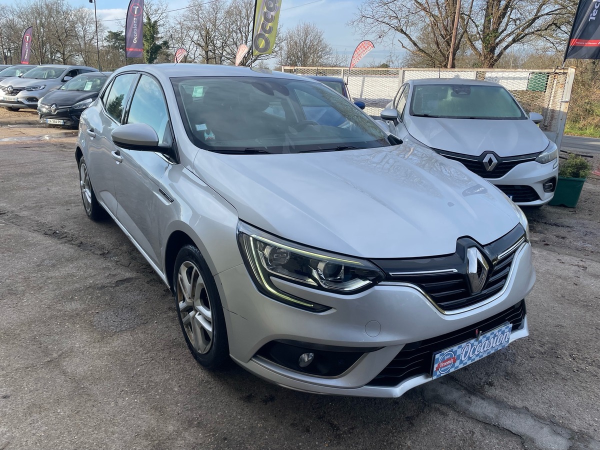 RENAULT Megane IV 4 dci 90 Chx 01/2018 business GPS