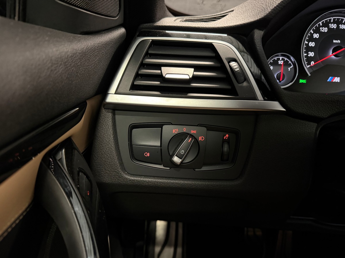 Bmw M4 Coupé F82 3.0 431ch M DKG Toit Carbone