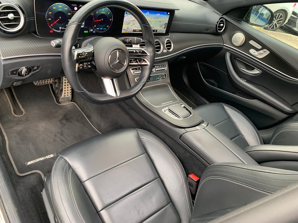 Mercedes-Benz Classe E 200 ch | 220 AMG LINE | Pack Premium | Pack Sport Black | Toit ouvrant