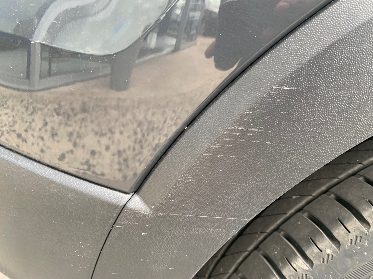 Volkswagen T-Cross 95 ch | Base | Attelage | Pack Stationnement arriére avant | Climatisation