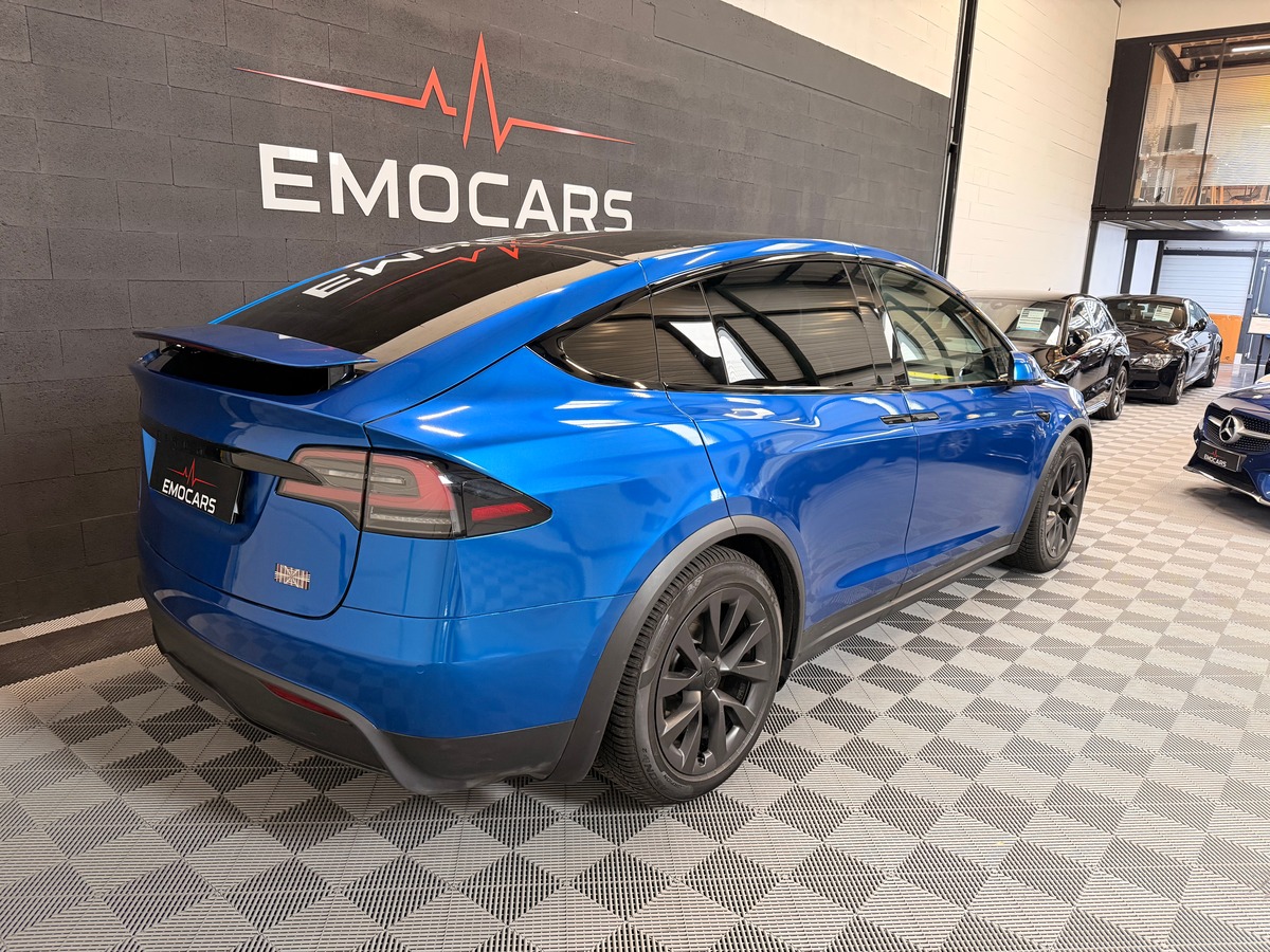 Tesla Model X PLAID 1020 CH