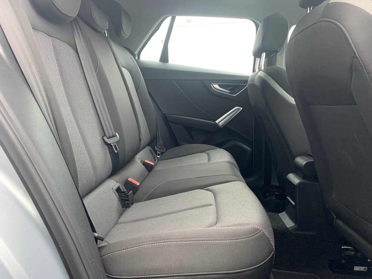 Audi Q2 115 ch | Sport | Toit ouvrant | Régulateur vitesse | Radar | Bluetooth | Coffre électrique