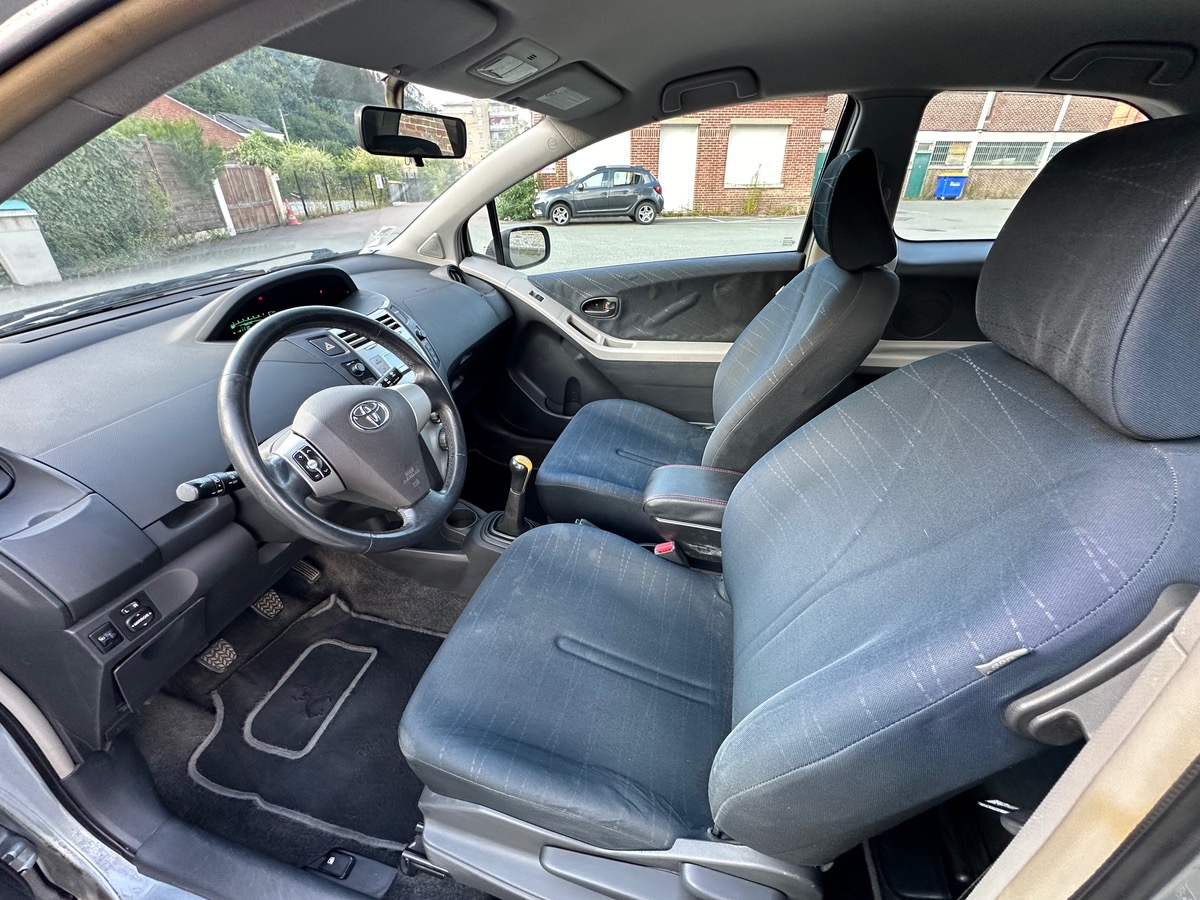 Toyota Yaris 1.0 VVT-i 70 Création - Garantie
