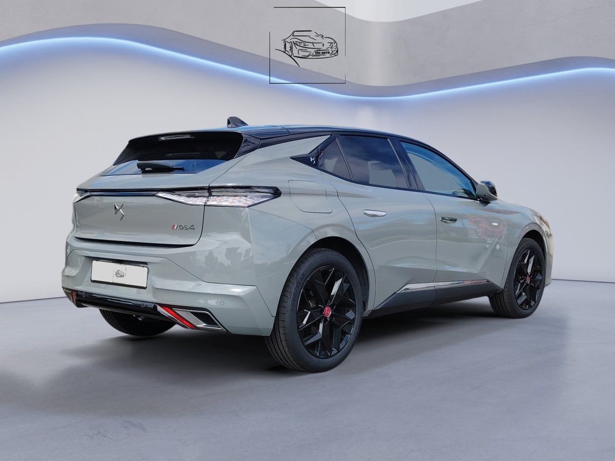 Citroën DS4 bleuehdi 130 performance line + eat8 ( 5500 € d options )
