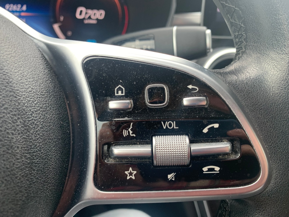 Mercedes-Benz Classe C IV (2) 200 Amg Line | 184 ch |  9G-TRONIC | Caméra recul | Sièges avant sport