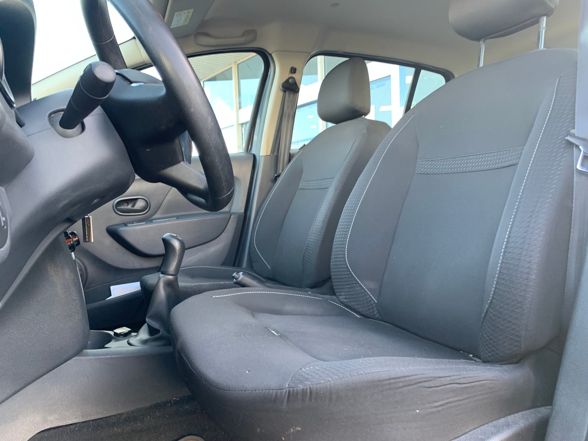 Dacia Sandero 75 ch | Régulateur limiteur de vitesse | Roue de secours galette + cric |  Bluetooth