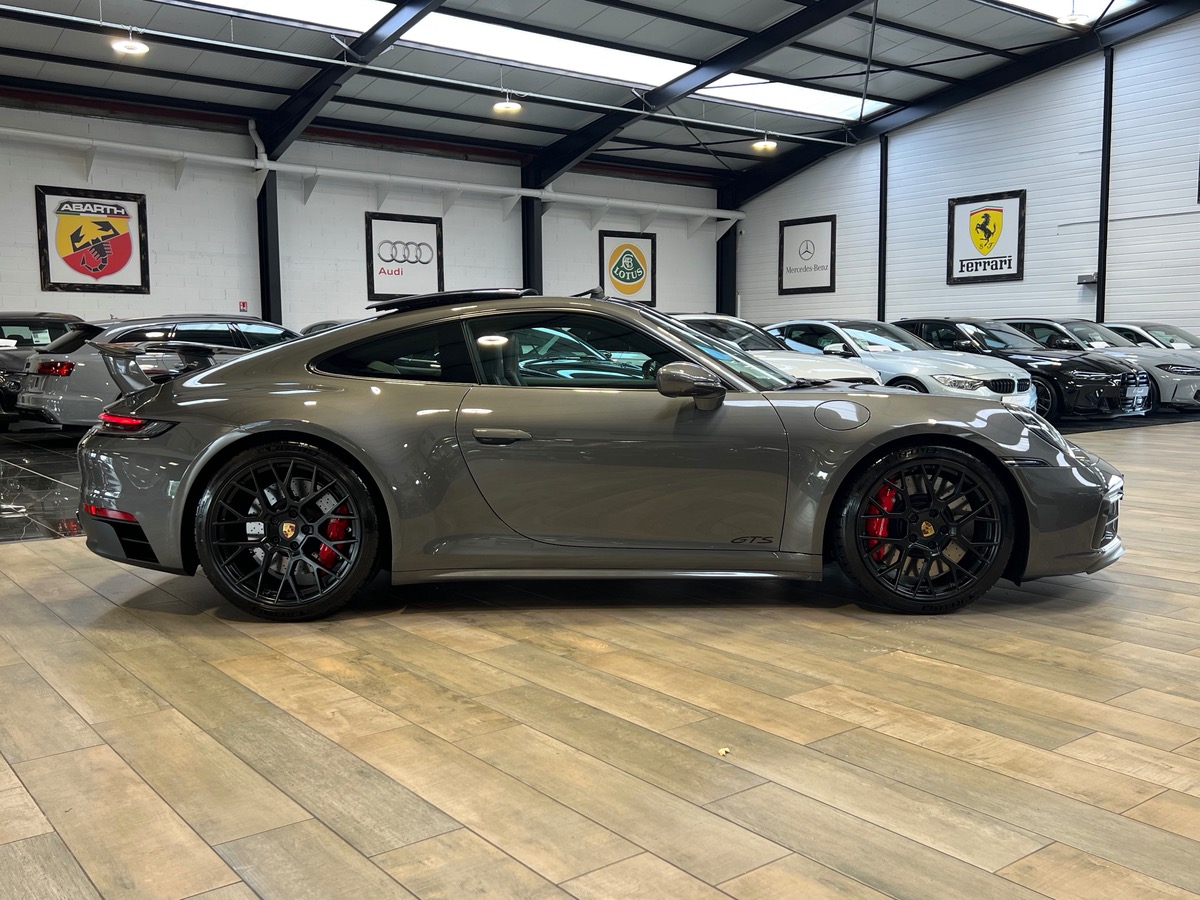 Porsche 911 TYPE 992 CARRERA 4 GTS 480CV KIT AERO FULL Q
