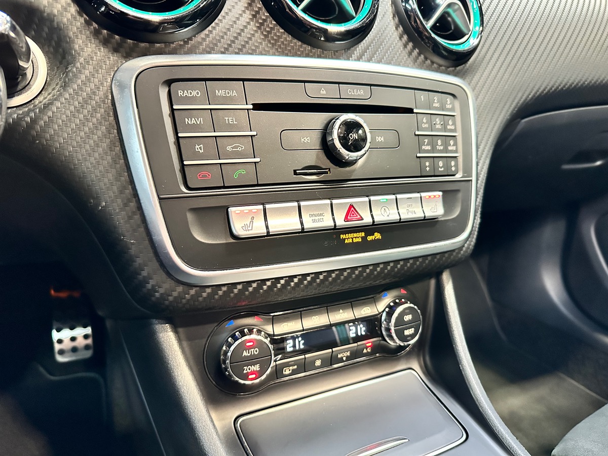Mercedes Benz Classe A III (2) 250 218 Sport Motorsport Esition 7G-Tronic FR TO