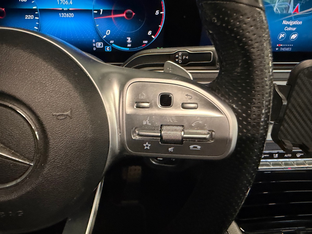 Mercedes Benz GLE 300 d 4matic AMG Line / Toit Panoramique Ouvrant / Led d Ambiance / Caméra recul