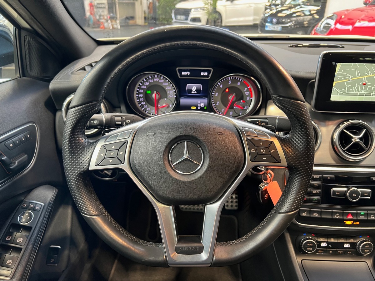 Mercedes-Benz Classe GLA 250 i 211 FASCINATION AMG 4MATIC 7G-DCT