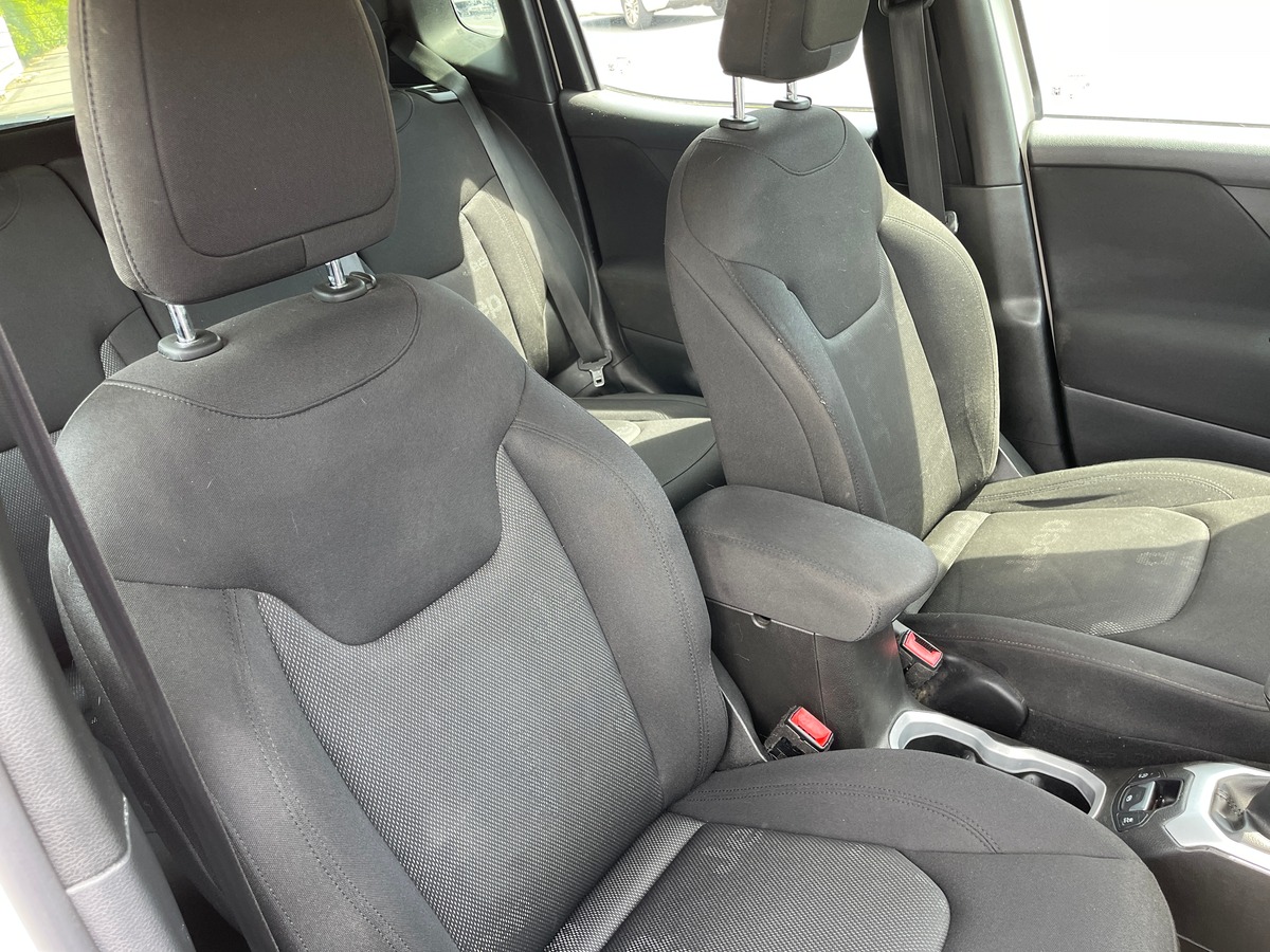 Jeep Renegade 1.6 E-TROC 110ch