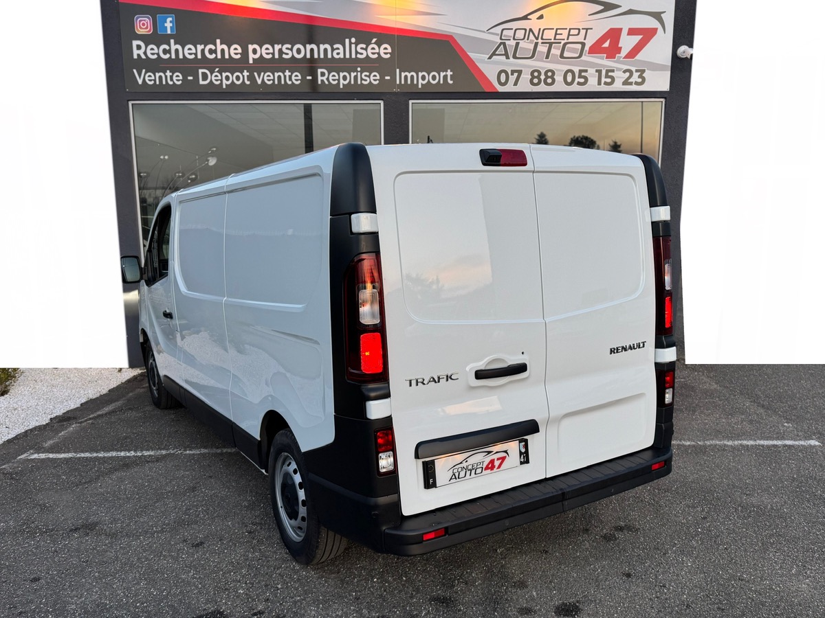 RENAULT Trafic III 2.0 L2H1 3000 KG BLUE DCI 130 GRAND CONFORT