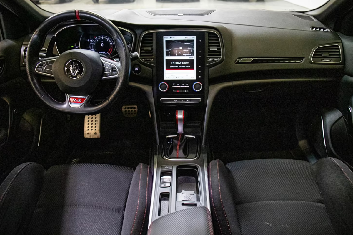 RENAULT Megane IV 1.8T 280ch RS EDC Bose