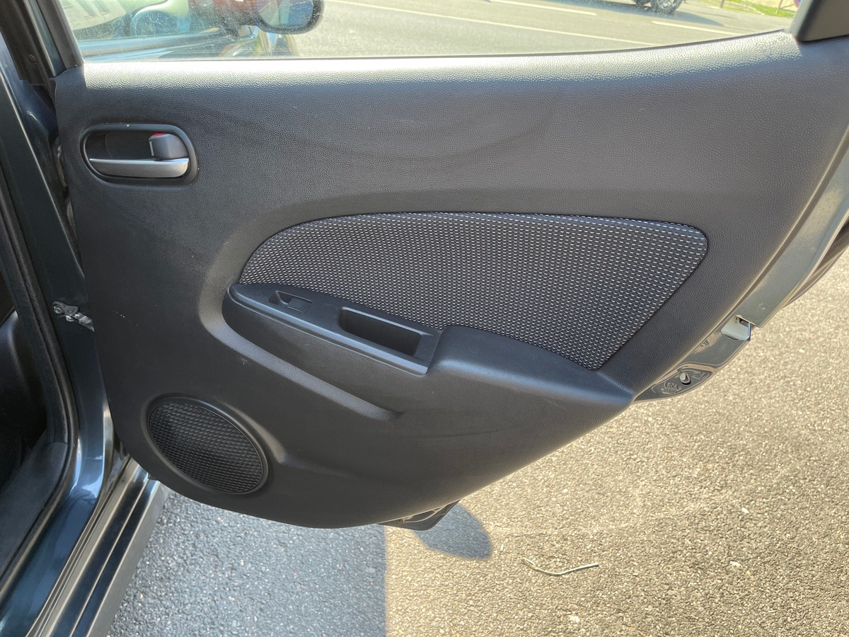 Mazda Mazda 2 1.4 MZ-CD 68 ELEGANCE 5P