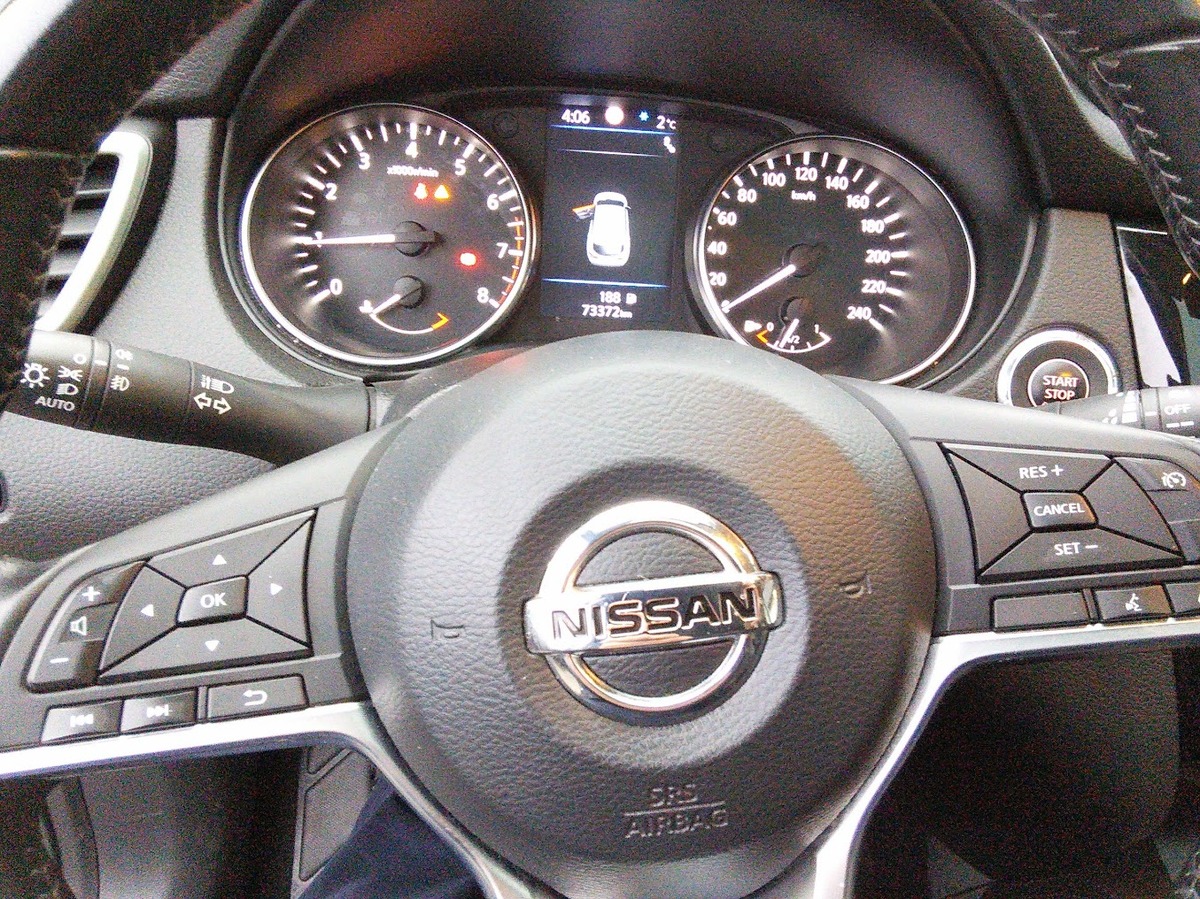Nissan Qashqai 1.3 DIG-T 140 TEKNA TOIT PANORAMIQUE