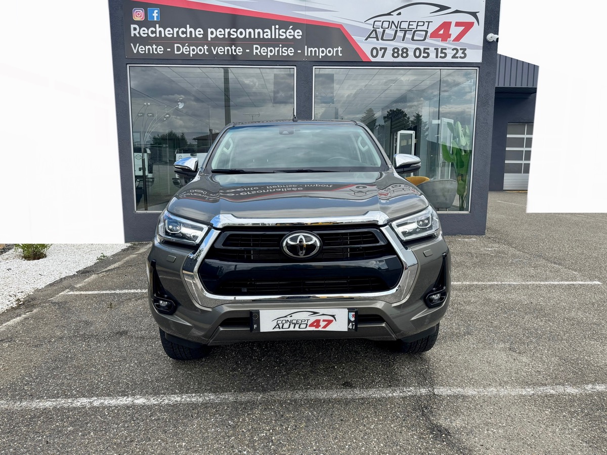 Toyota HILUX 4X4 LOUNGE