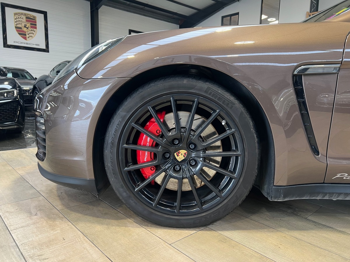 Porsche Panamera (2) GTS 4.8 V8 440 cv PDK (Fr + suivi complet)